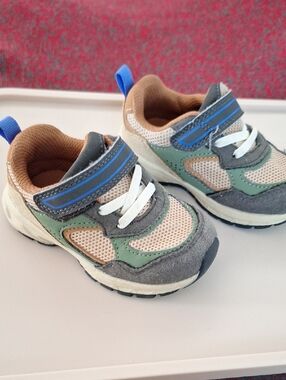 wonder nation Kids Sneakers in Green, Gray & Tan with Blue Accent